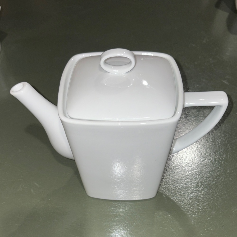 Modern White Ceramic Teapot with Lid Asian Inspired Heavy Duty Porcelain NWOT